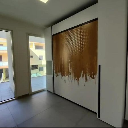 Modern And Spacious Appartement With Beach View. Gallipoli Buitenkant foto