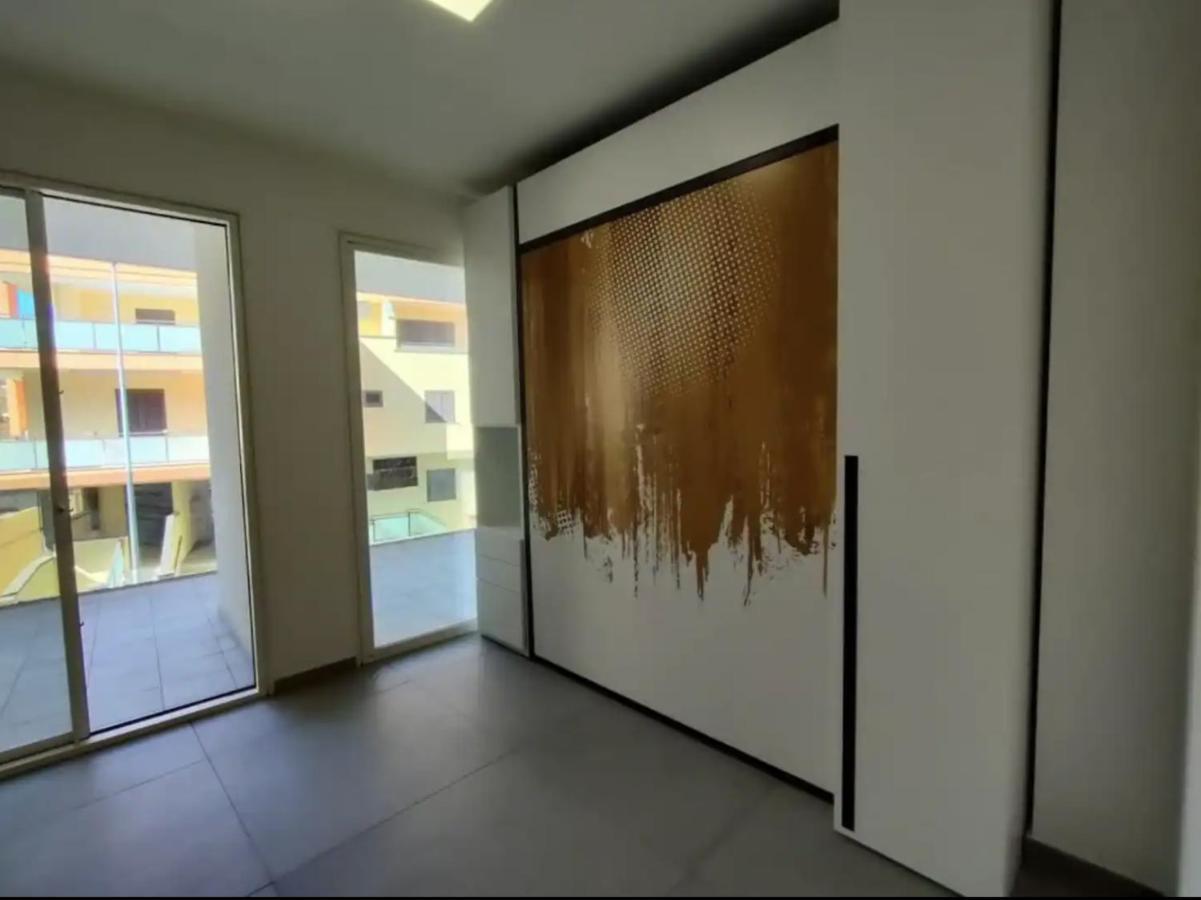 Modern And Spacious Appartement With Beach View. Gallipoli Buitenkant foto